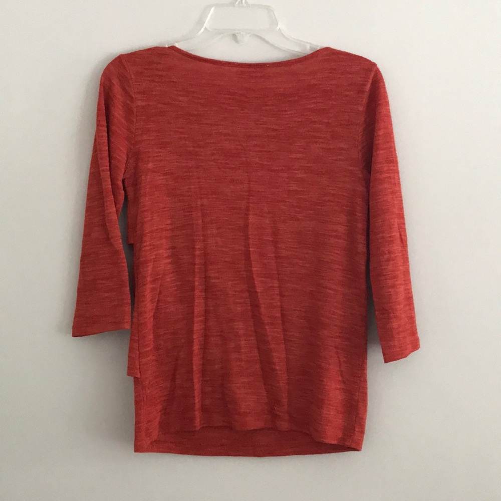⭐️3/$20 ruffled tier burnt orange top - Picture 4 of 6